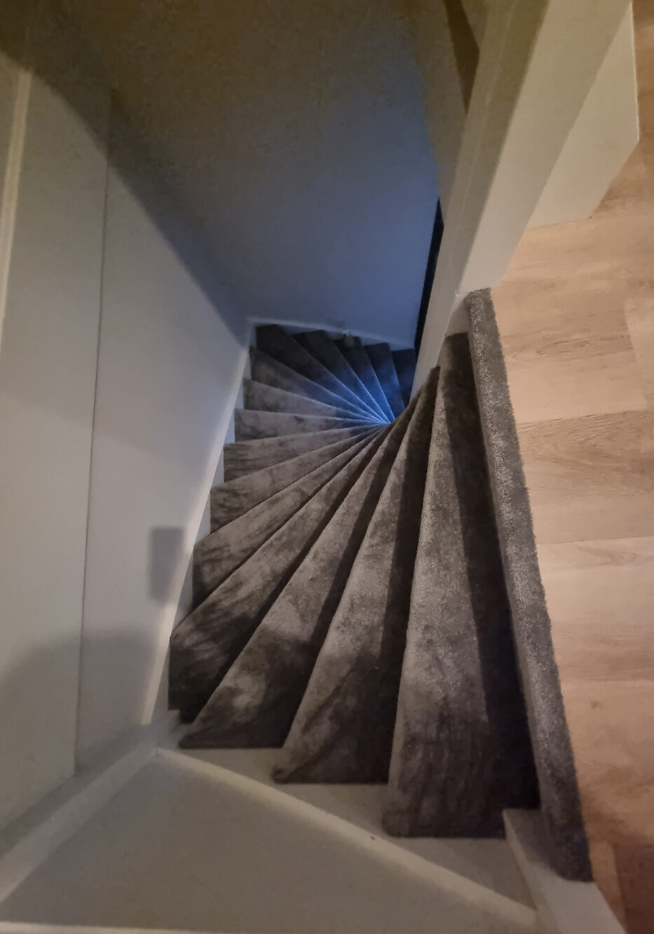 Trap Bekleden Met Tapijt00007 Trap Bekleden Met Tapijt00007